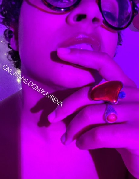 kayrevafree pretty model photo