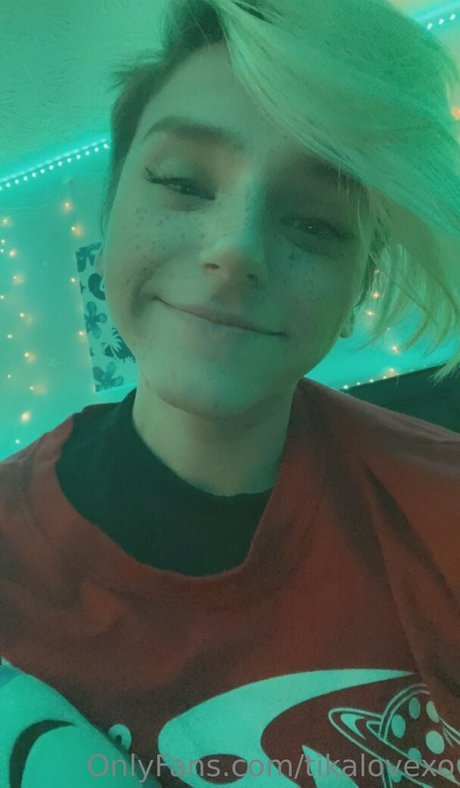 brunette onlyfans naked galleries