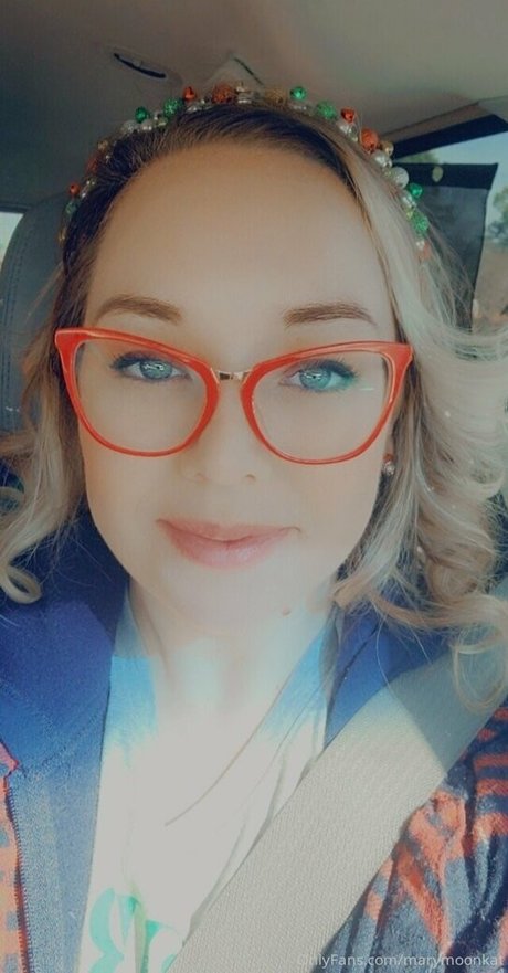 marymoonkat free model photos