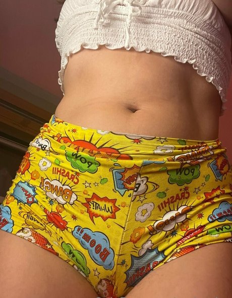 aerinaries nudes model pic