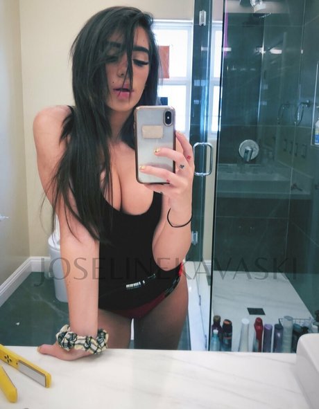 joseline0x model naked images