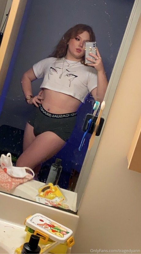 tragedyann star nice pic