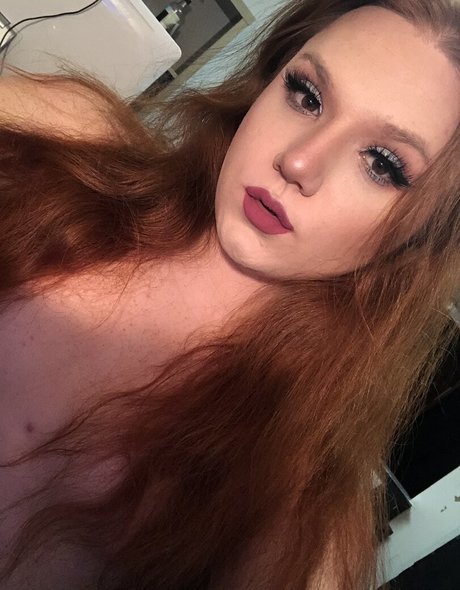 tragedyann Profile pic