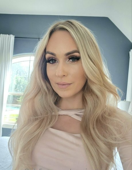 sierraspunkfree model hot img