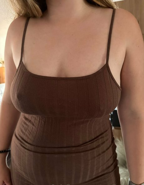 Molly Archer nice actress photos