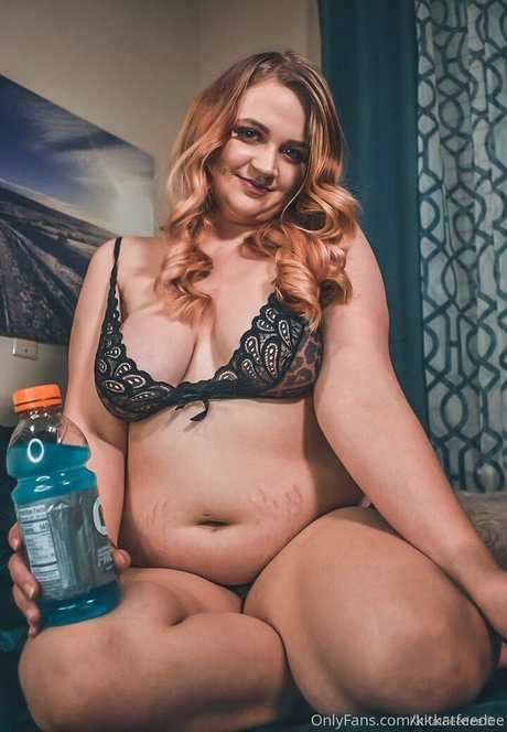 kinkycurvykat star nudes photos