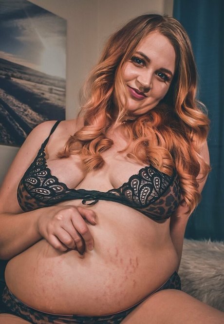 kinkycurvykat pornstar pretty photo