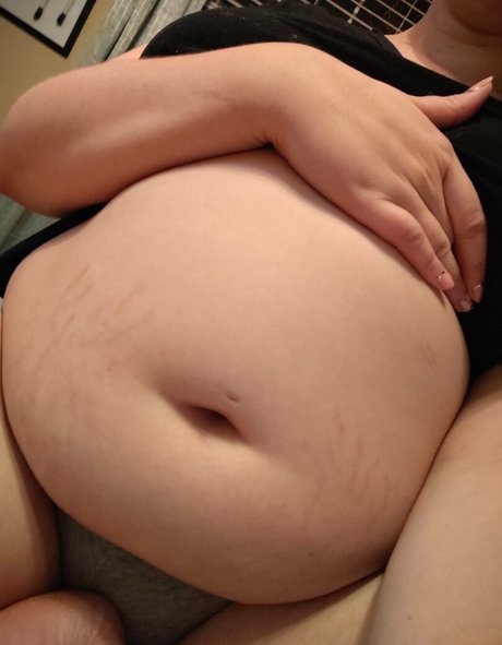 kinkycurvykat art actress picture