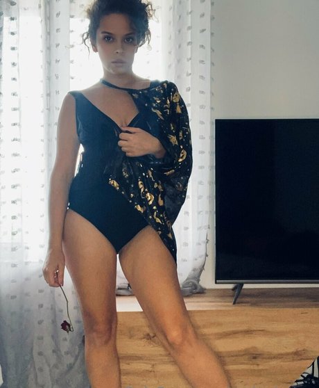 melanianew exclusive actress galleries