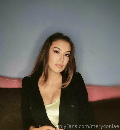 meryconlae star naked image