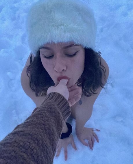 ivana ily sexy model gallery