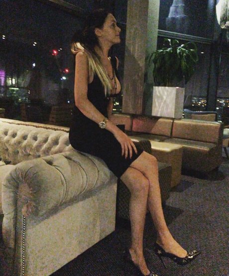 Kalina Balimezova art star gallery