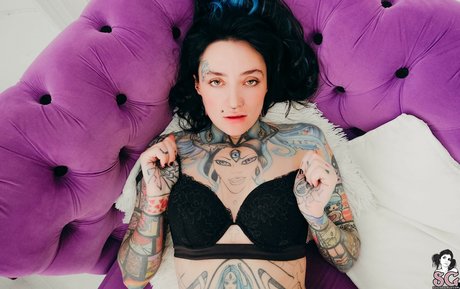 Lublue art model photos