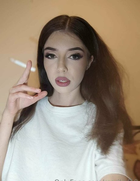 marikof18 star exclusive gallery