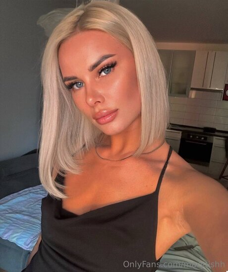 trimmed onlyfans sex image