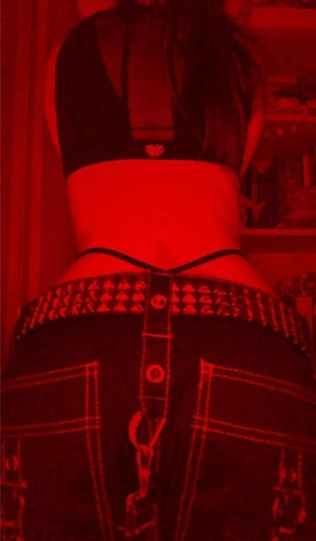 peachykaz star nude pictures