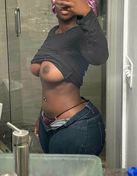 sultry nicole1 beautiful pornstar image