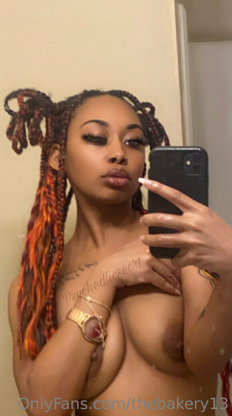 thebakery13 star nude pics