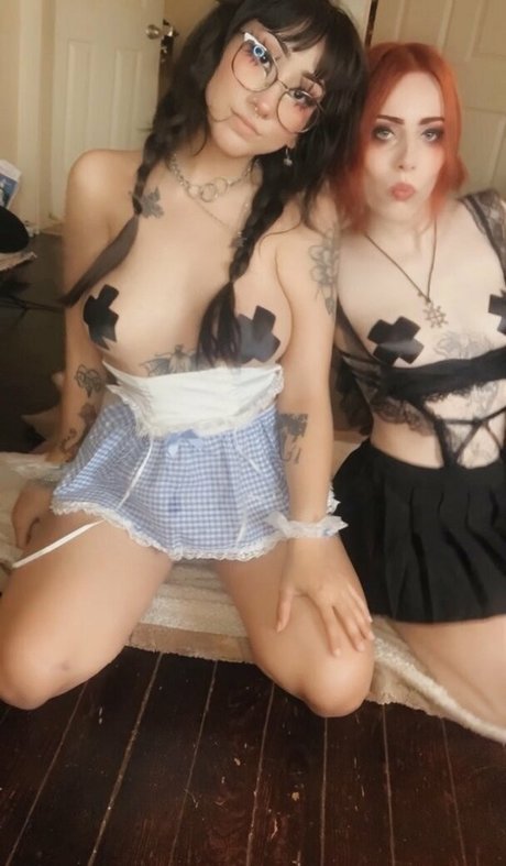 velvetmuerte Profile pic