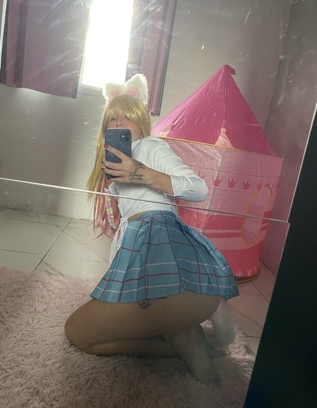 Lisa Agra sexy pornstar pic