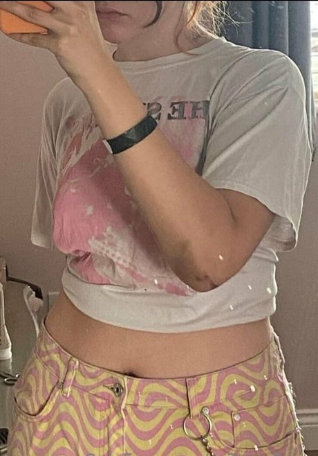 pr3ttyp1ggy pornstar high quality pic