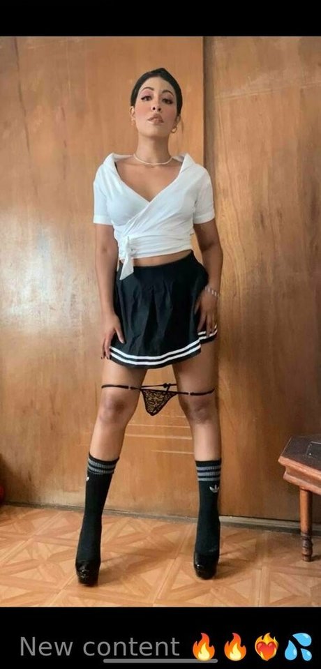 isisbisexual naked star pictures