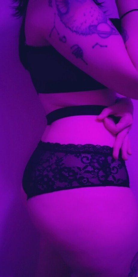 Knives sex star picture