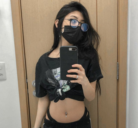 Milene Megumi pornstar nice pic