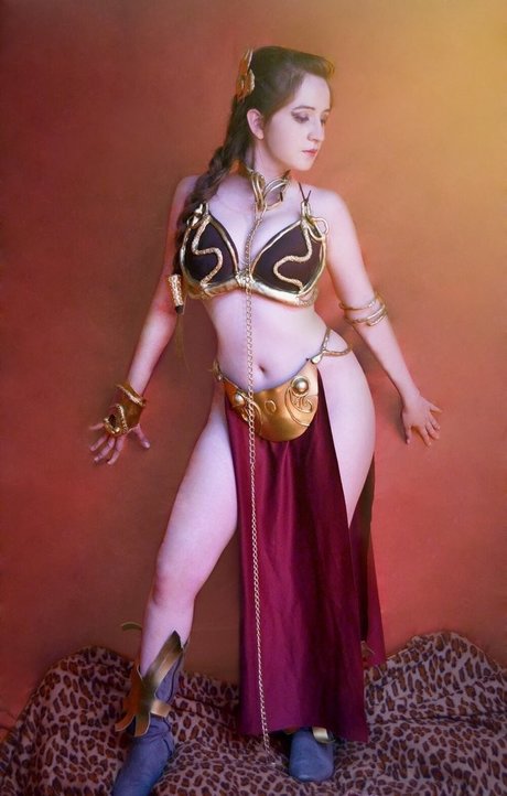 Sanchan Claudia star xxx image