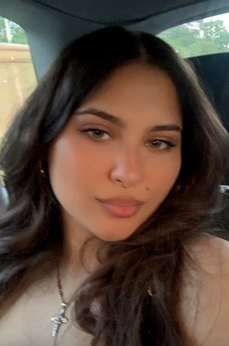 Sah Santtos_ pretty actress archive