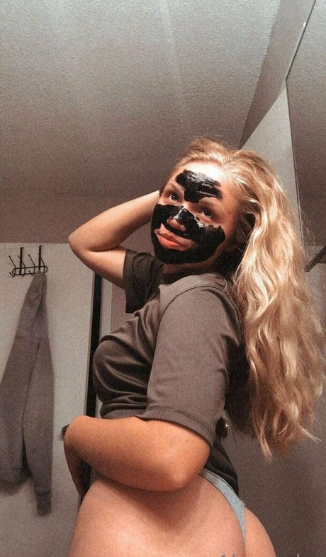 brunetteheadbaddie pornstar perfect photos