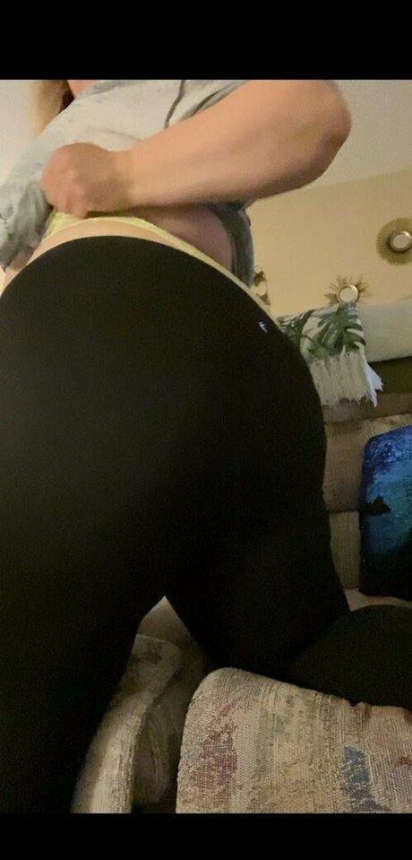 big pussy lips onlyfans sexy pics