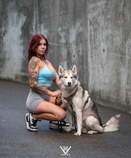 Tschasman_ sex model galleries