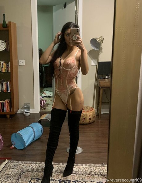 reversecowgrl69 nude star pictures