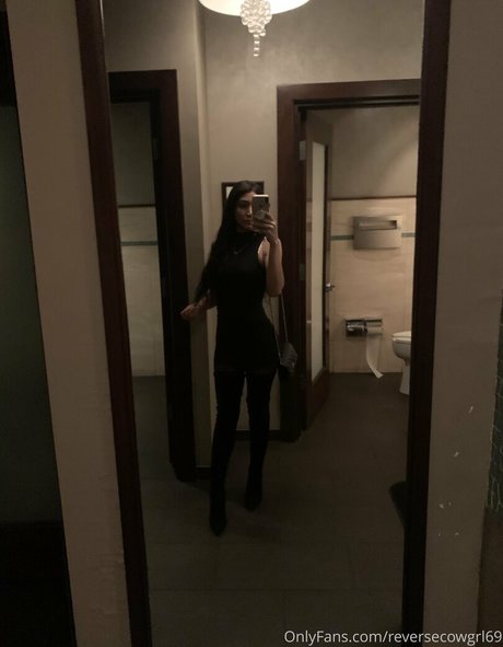 reversecowgrl69 star sex photo