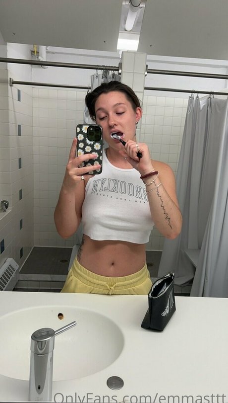 emmasttt Profile pic