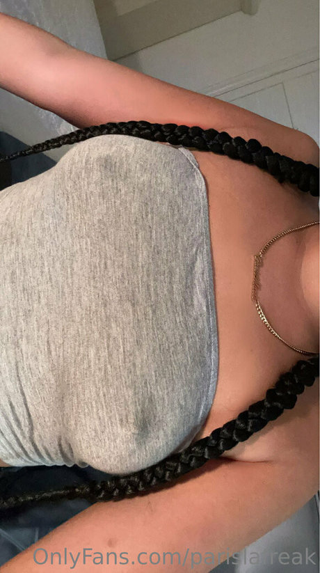 parislafreak pretty model image