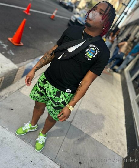 otmdee star exclusive photos