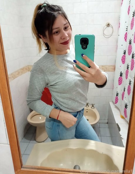 lunaestrella10 xxx pornstar photos