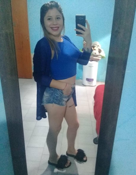 lunaestrella10 naked actress img