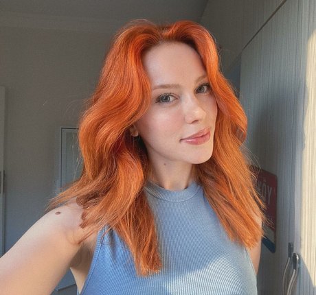 Aysennyuksel pornstar naked pic