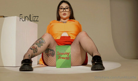 fun4lizzsfw hot pornstar archive