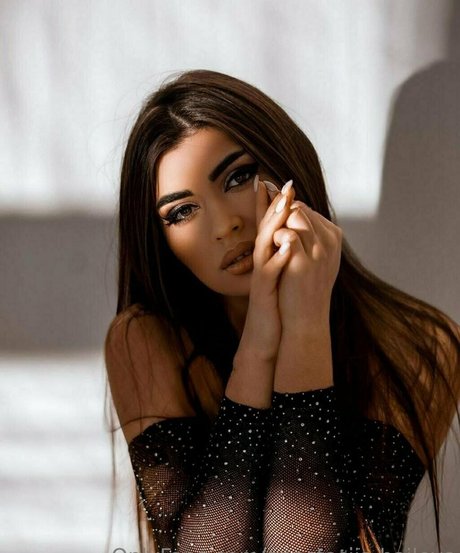 anastasiia baileys model hot picture