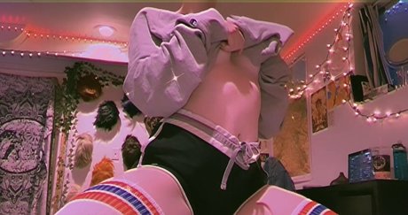 herzesser model high quality pic