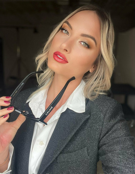 naturallivingyoga nudes actress img