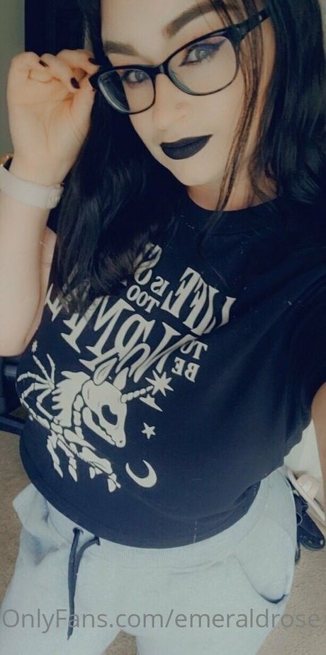 emeraldrose free star image