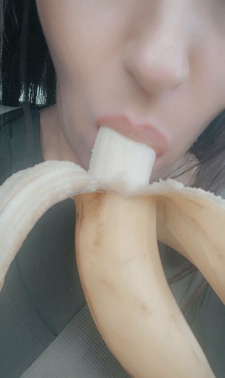 onlyluxxxe model nice images