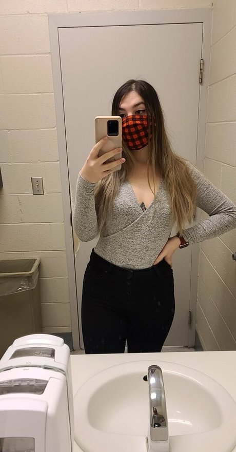 mara elysse star pretty pictures