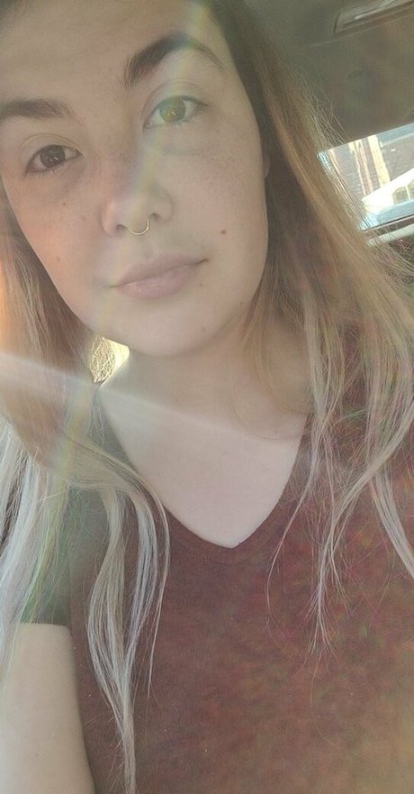 mara elysse Profile pic