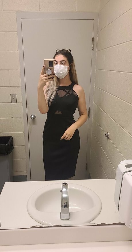 mara elysse best actress pictures